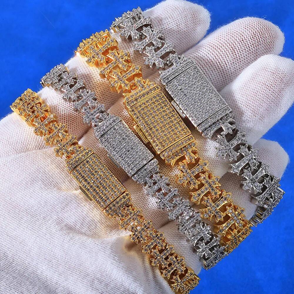 Hip Hop Style 8/11mm Minimalist Design Moissanite Cross Necklace With VVS Diamond 925 Silver Cuban Chain Necklace