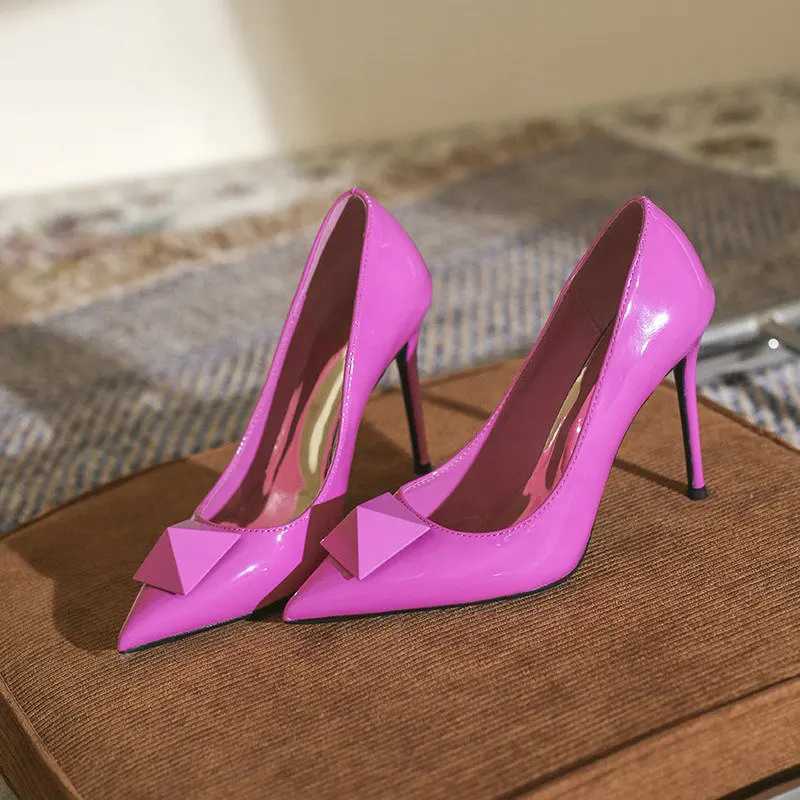 2025 New Woman Pink Pumps Luxury Designer Pointed Stiletto Shallow Mouth Single Shoes High Heels Women Party Shoes W250814