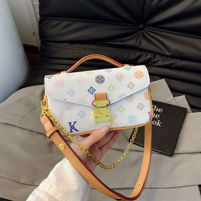 Hot Selling Stylish Vintage Leather Tote Bag Women's High-End Minimalist Crossbody Solid Color Square Satchel Designer Bags