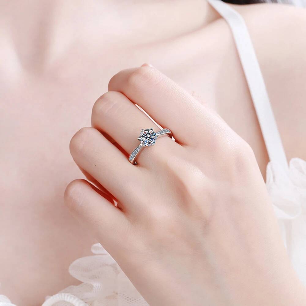 KNOBSPIN D VVS1 Moissanite Rings for Woman Engagement Wedding Jewely with GRA 925 Sterling Sliver Plated White Gold Diamond Ring