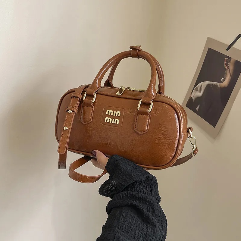Designer bag 2025 new luxury tote bagShoulder Bags handbag classic small square bag fashionable high-quality multifunctional handbag street essential 