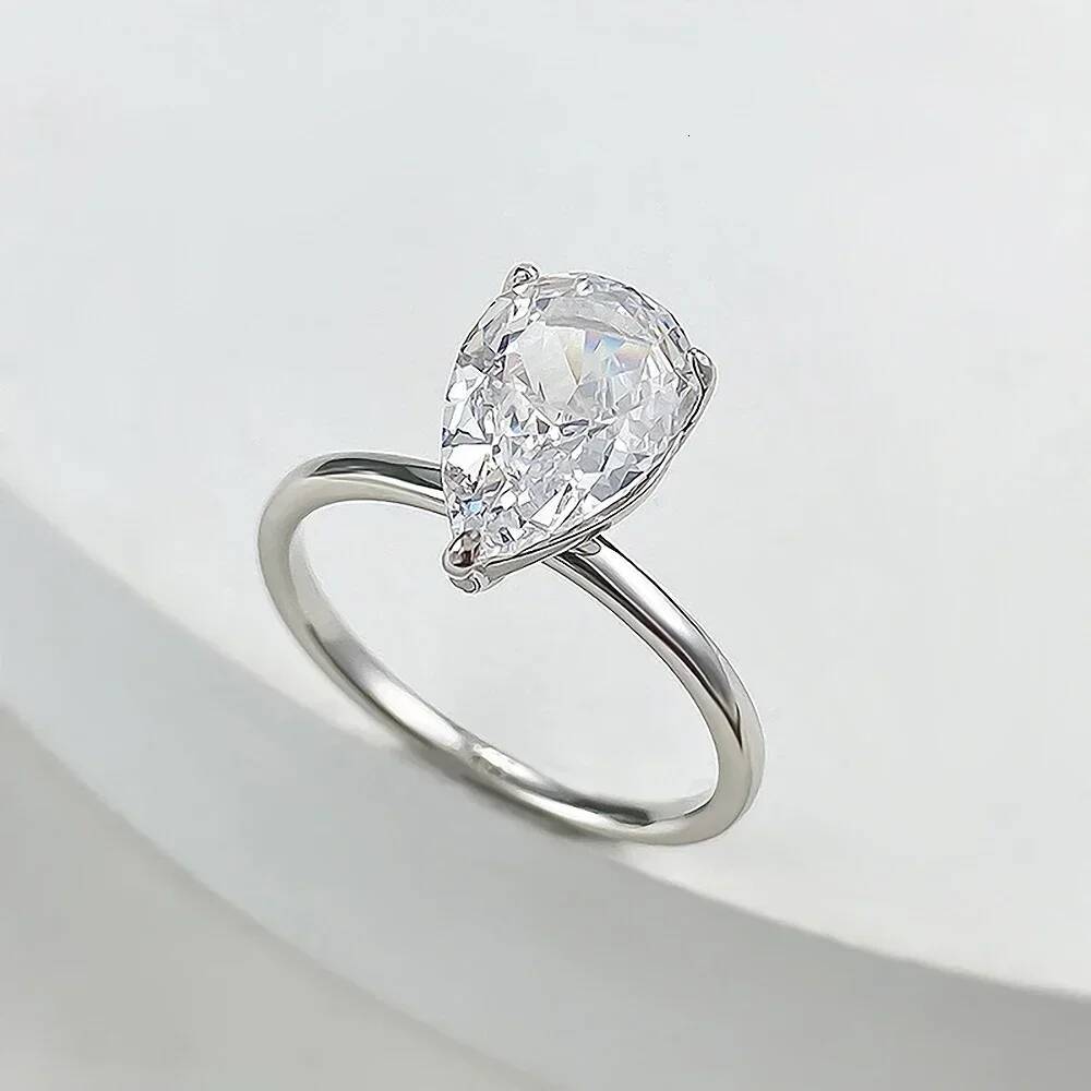 3Carat Pear Cut Moissanite Engagement Rings with Certificate 925 Silver Waterdrop Shape Solitaire Diamond Wedding Ring for Women