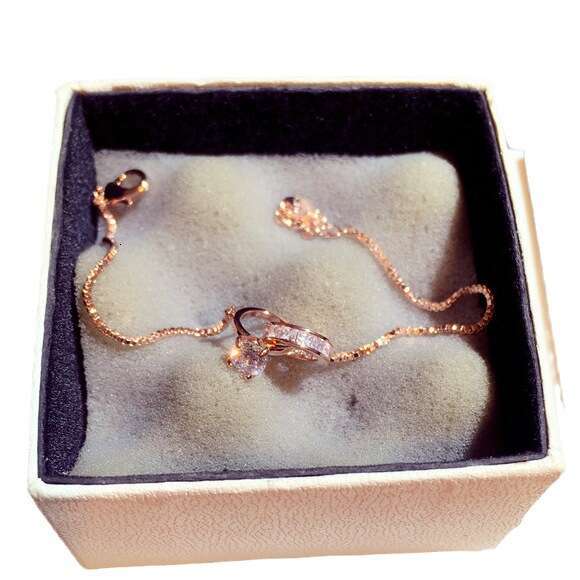 New Fashion Korean Style Bracelet Trendy Zircon Ring Circle Temperament Bangle Jewelry for Women S00278