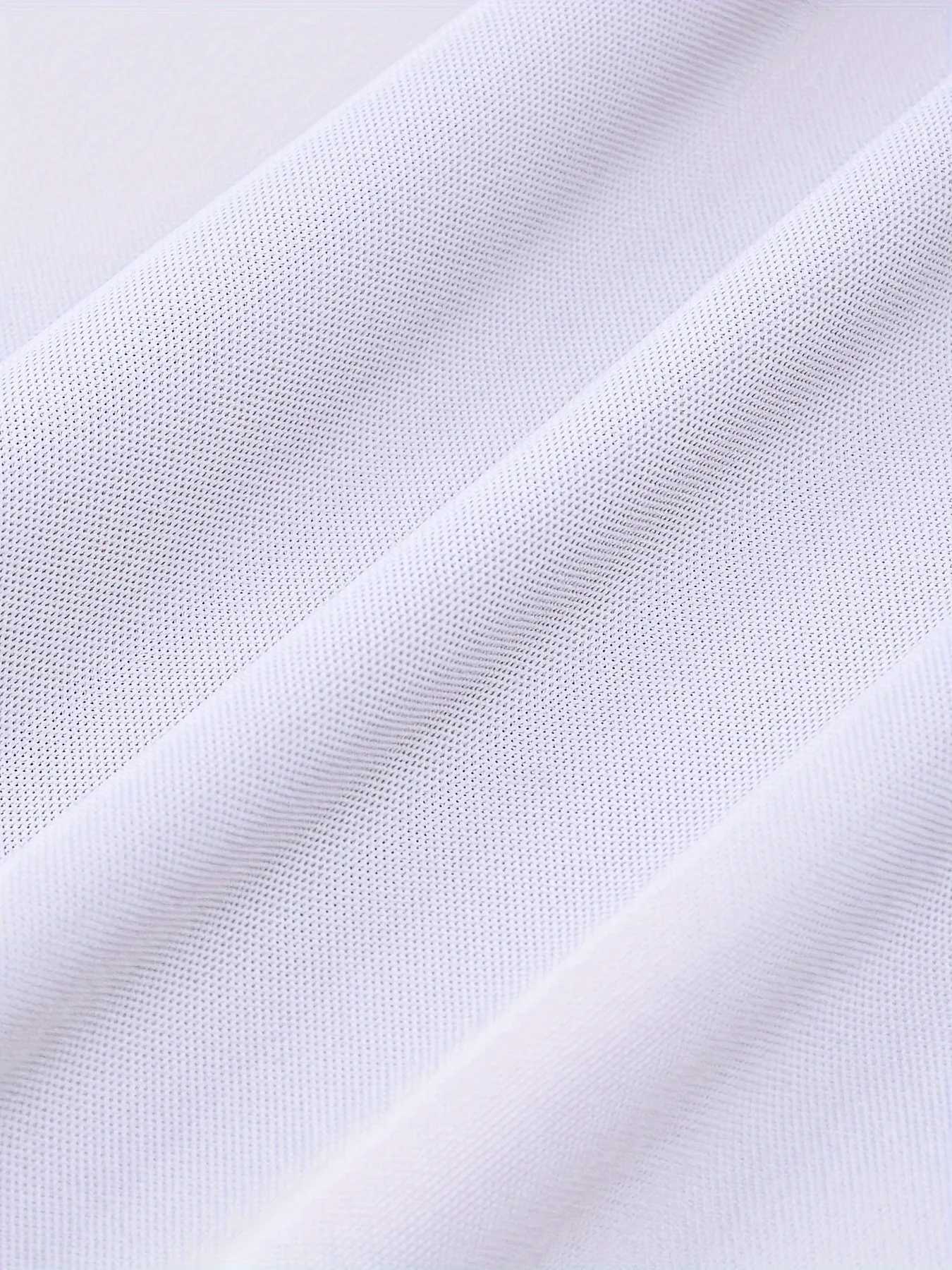 Mens Fashionable Color-Blocked Shirts Elegant Polo Uniforms Suitable for Home and Traveling XJ250804