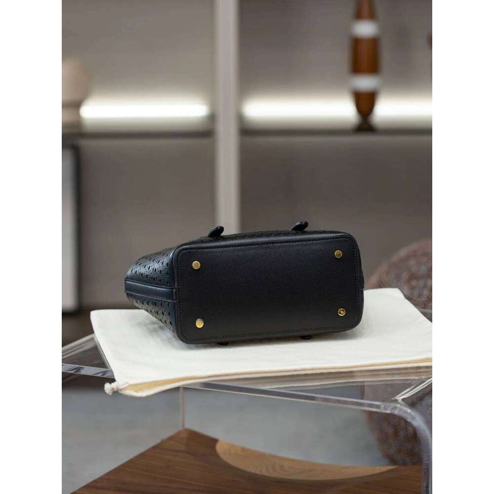 Designer Luxury Brand Design Fashion Large Capacity Genuine Leather Bucket Bag High Quality Cowhide Shoulder Handbags For Women