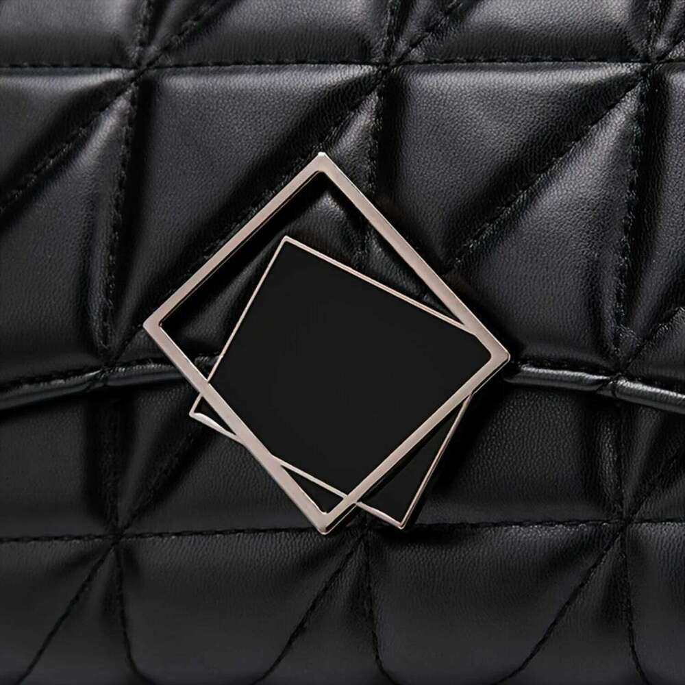 City Bag Argyle Quilted Chain Buckle Crossbody Bag, One Shoulder Small Square Bag