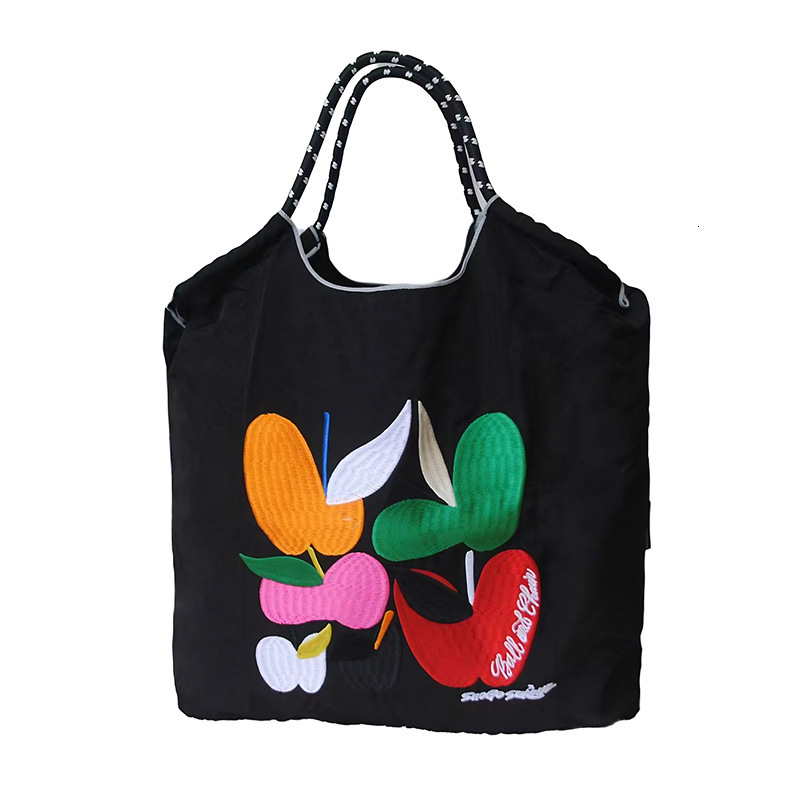 Ins Style Tote Women New Large Capacity Nylon Handbag for Class Commuting Shopping Bag