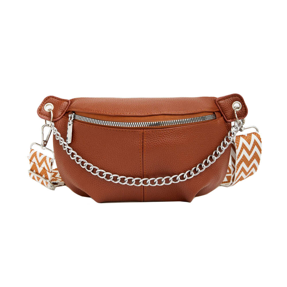 2025 Korean Version New Chain Saddle Women's wallet Wide Shoulder Strap Small Chest Versatile Phone Bags Designer Women Crossbody Bag
