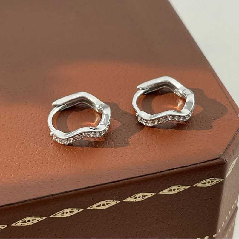 2PCS Stainless Steel Minimal Wave Hoop Earrings Crystal Zirconia Small Huggie Ear Rings for Women Piercing Jewelry XJ250814