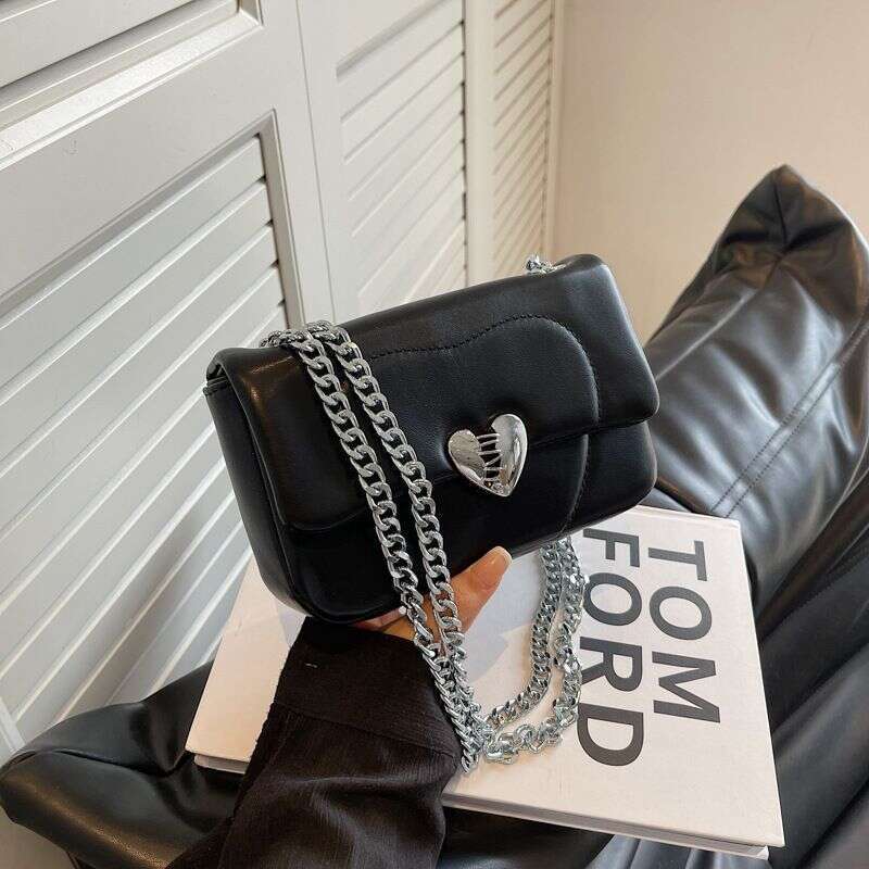 Simple Women's 2023 New Trend Commuter Shoulder Bag Casual Niche underarm Messenger small square bag