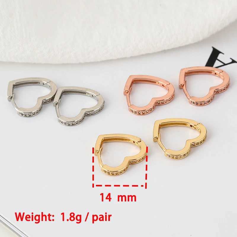 Fashion New Luxury Silver Color Hoop Earrings for Women Charm Simple Heart Zircon Earrings Wedding Jewelry Gift Accessories XJ250814
