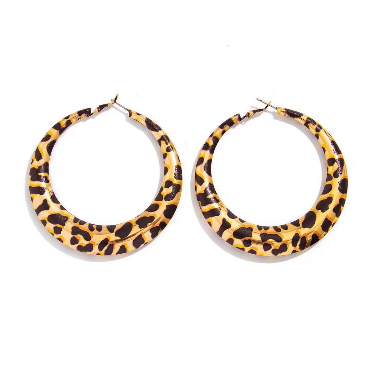 2023 Vintage Hollowed Leopard Print Big Round Hoop Earrings for Women Exaggerated Geometric Large Pierced Earrings Y2K Jewelry XJ250814