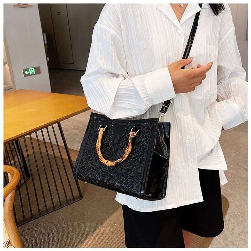 High Quality Bamboo Handbag 2025 New Fashion Trend Crocodile Classic Large Capacity Tote Bag