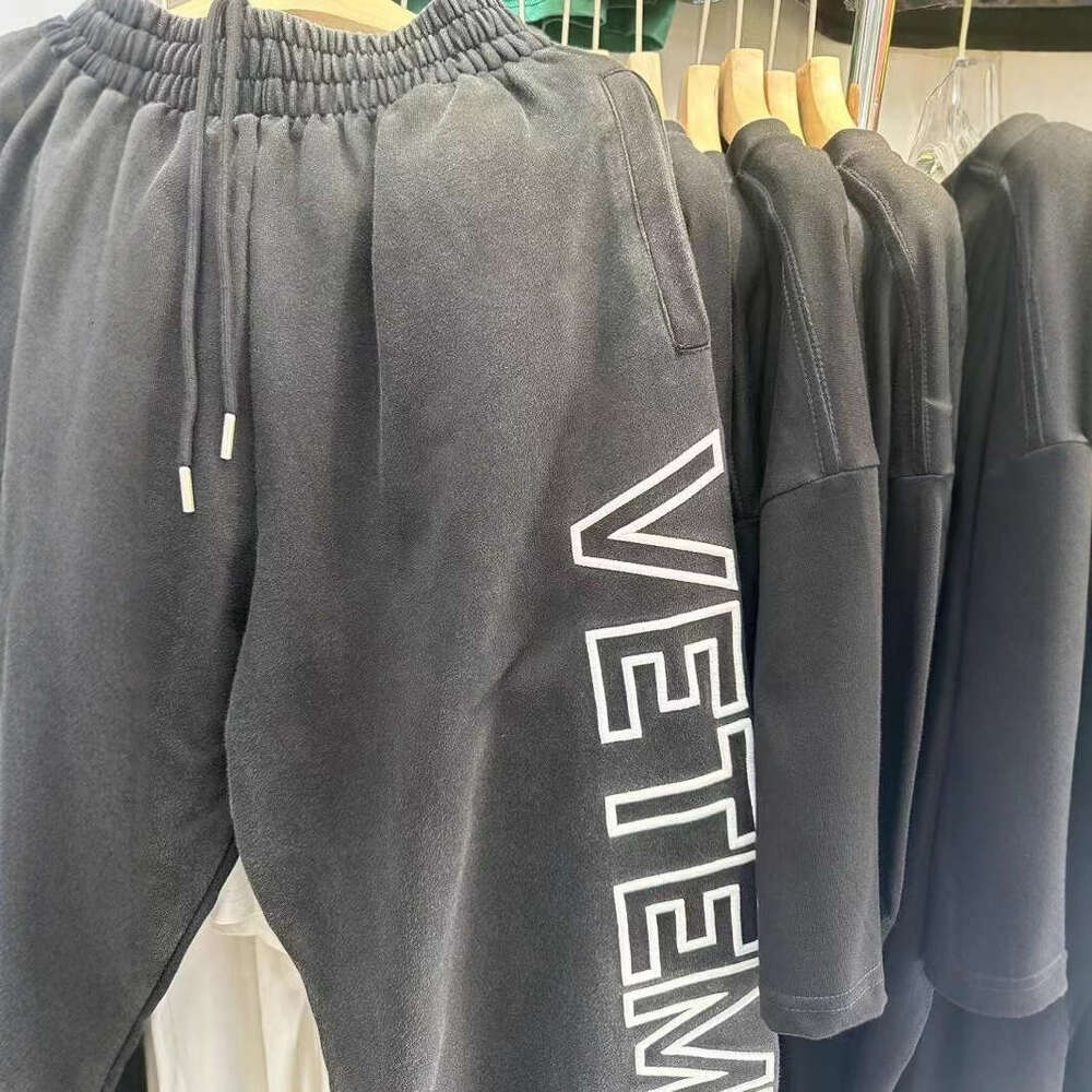 25FW New VTM American Style Trendy Brand Embroidered Letter Signature OS Loose Long Unisex Casual Pants
