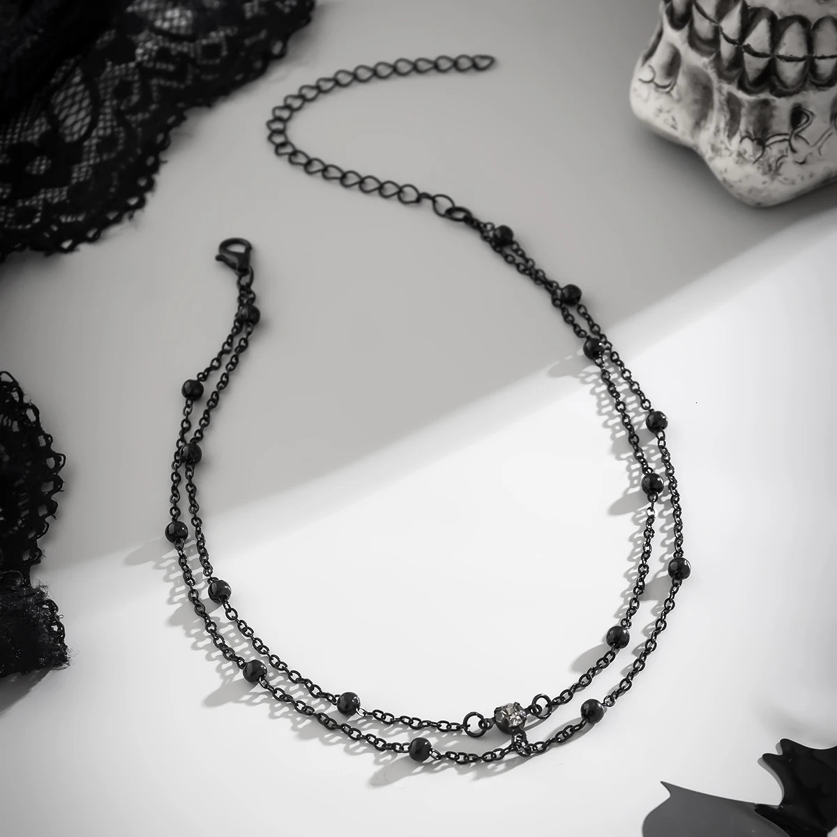 Multilayer Gothic Black Thin Chain Zircon Choker Necklace for Women Vintage Simple Clavicle Link Halloween Jewelry Accessories 250811