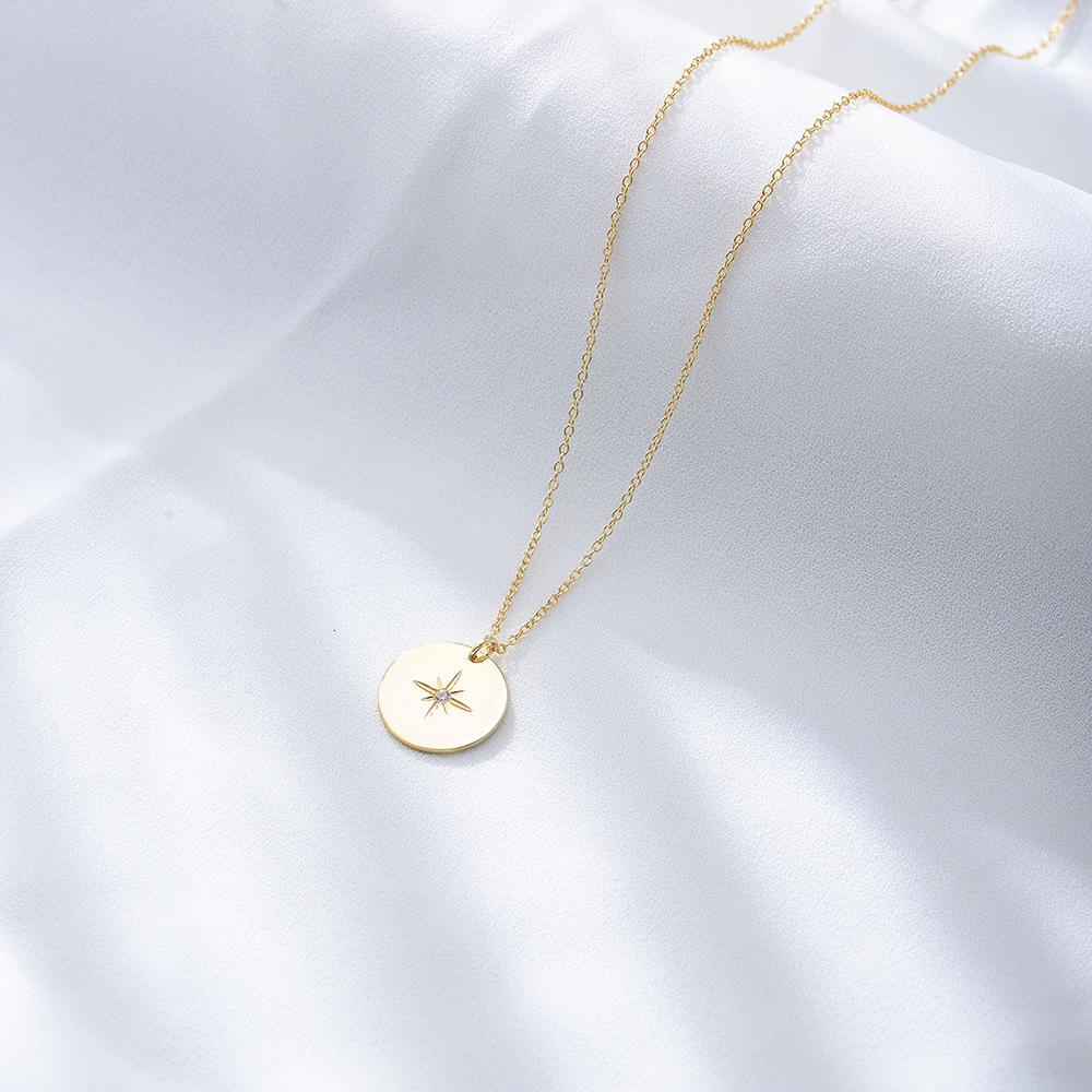 S Pure Sier Smooth Coin Pendant Necklace for Women, Ins Style, Simple and Versatile, High-End Round Plate Clavicle Chain