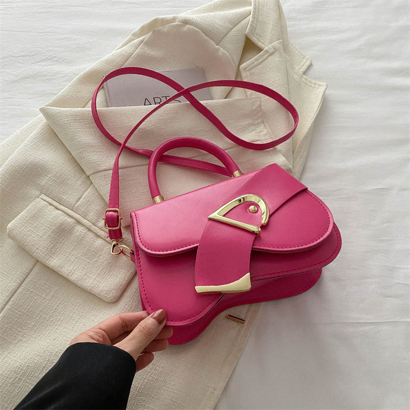 Luxury Brand Designer Bag Simple Fashion Single Shoulder Commuter Bag For Women 2023 Winter New Fashion Trend Crossbody Bag Casual Retro Small Square 