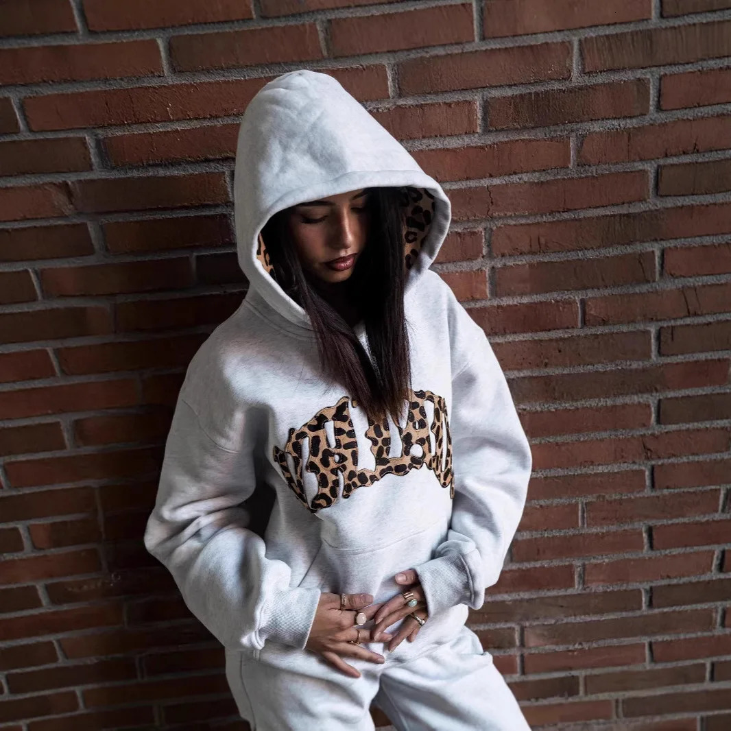 American hip-hop leopard print letter embroidery men hoodie retro Harajuku street sports suit fashionable casual sweatshirts 250813