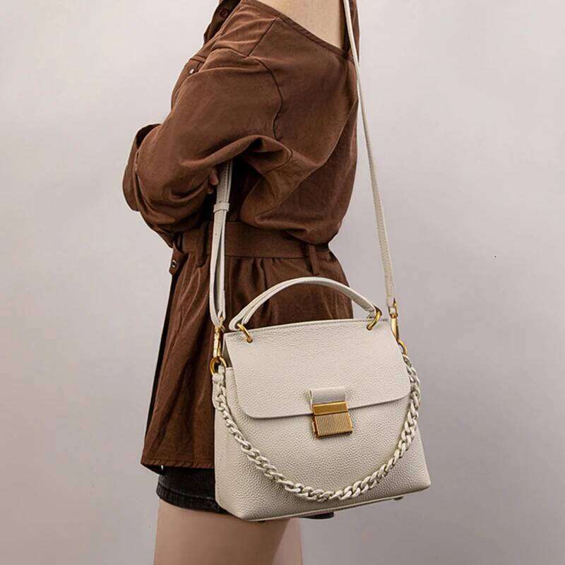 Designer Luxury Toptrends Real Genuine Leather Handbags For Women New Designer Top Handle Office Ladies Shoulder Crossbody Bags