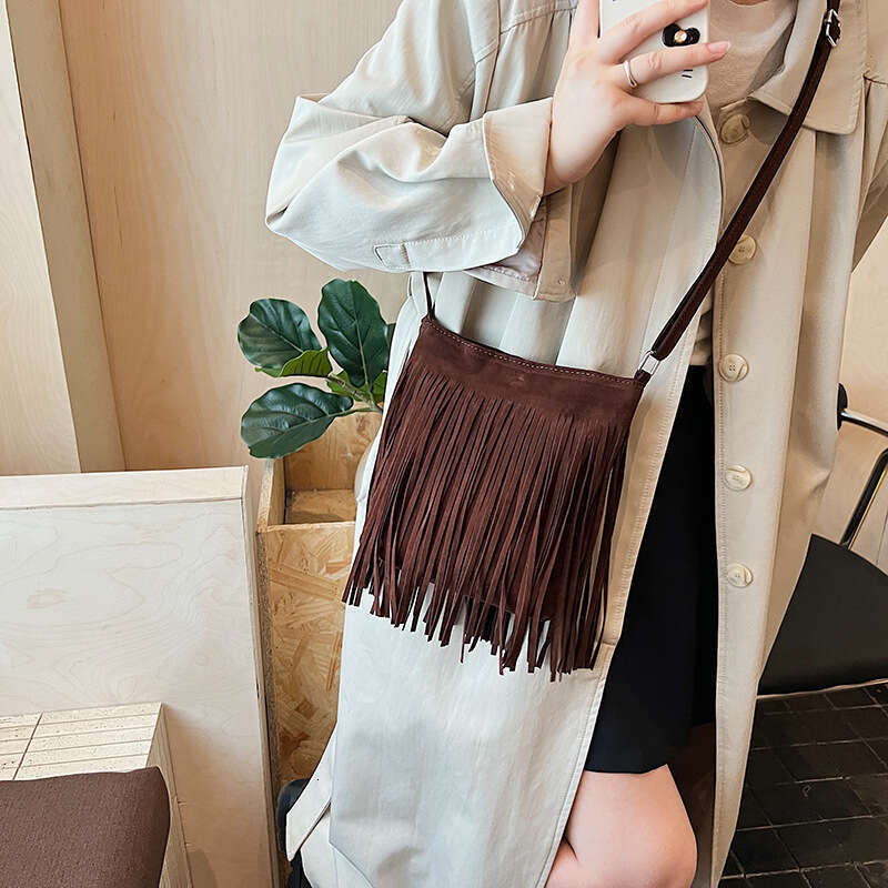 2025 New Large Capacity Women's with Tassels, Simple Commuter Shoulder Bag, Crossbody Bag