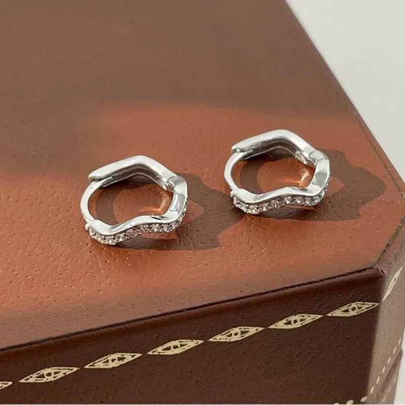 2Pcs Stainless Steel Minimalist Wave Hoop Earrings for Women Crystal Zirconia Small Huggie Ear Rings for Women Piercing Jewelry XJ250814