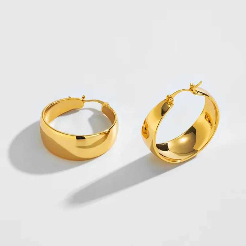 25/30mm Stainless Steel Gold Plated Smooth Wide Hoop Earrings for Women Large Circle Earring Statement Jewelry Gift XJ250814