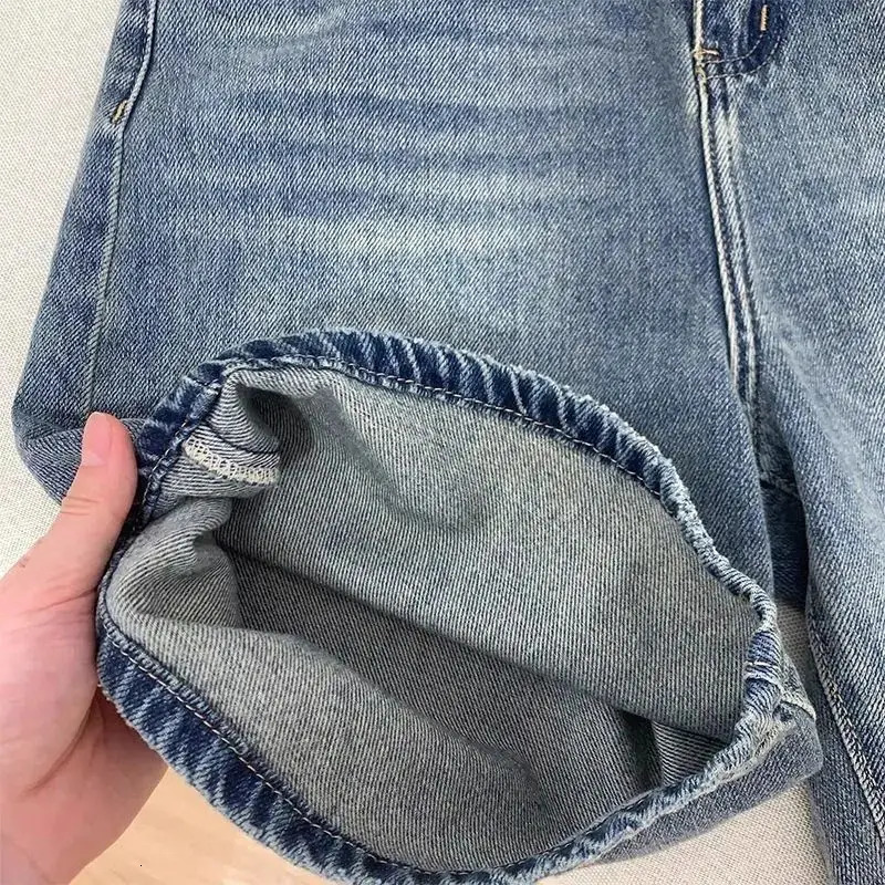 Spring Summer Women Casual Denim Shorts Fashion Female Wide Leg Short Jeans Knee Lenght Denim Pant Women High Waist Shorts Girls 250813