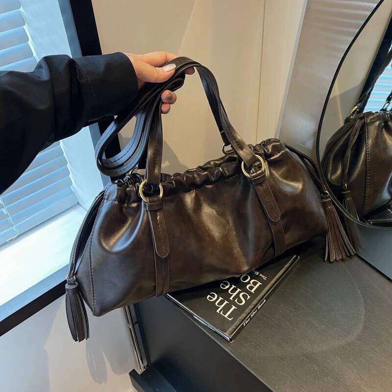 Women Pu Handbag Solid Large Capacity Tote Bags Soft Designer Casual Commute Underarm Pack Lady Versatile Shoudler Purses