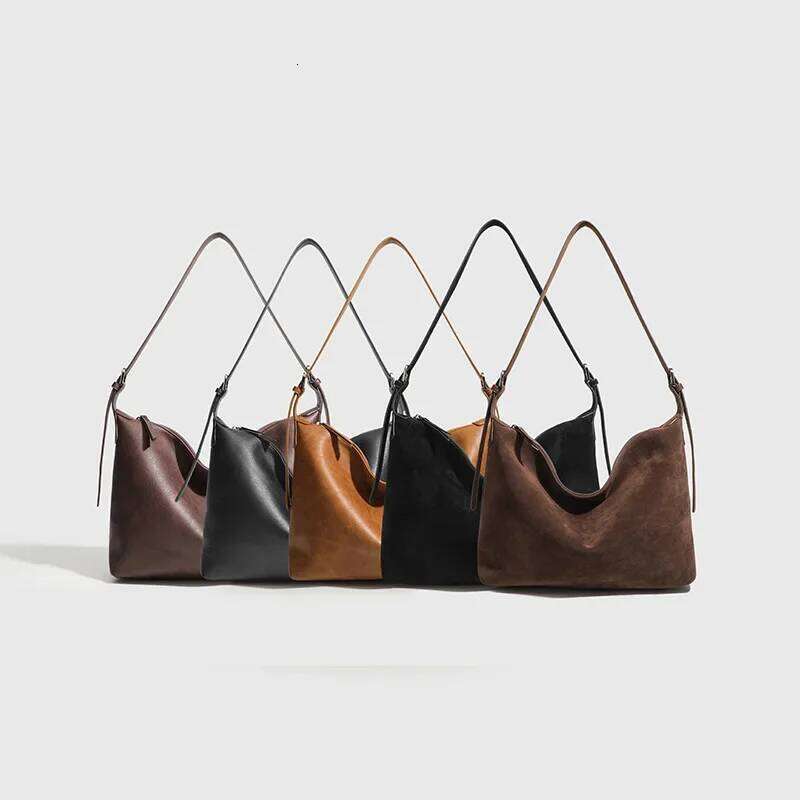 Winter New Niche Handbag Fashionable Commuting Versatile Bucket Large Capacity Single Shoulder Underarm Bag bag