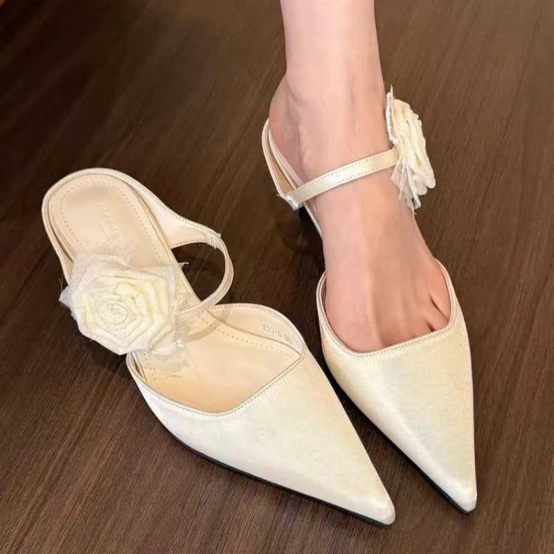 Eilyken Sexy Silk Slingback Pointed Toe Women Pumps Fashion Design Flowers Thin Heels Banquet Prom Shoes W250814