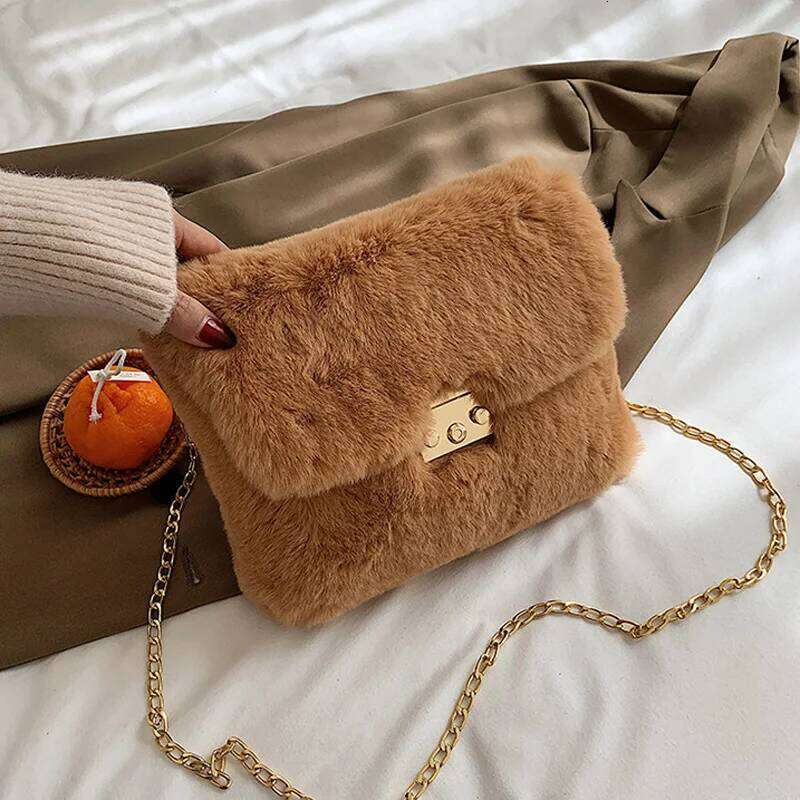 New Winter Plush Shoulder Bag Faux Fur Crossbody Bags For Women Chain Fashion Design Handbag Female Cross Body