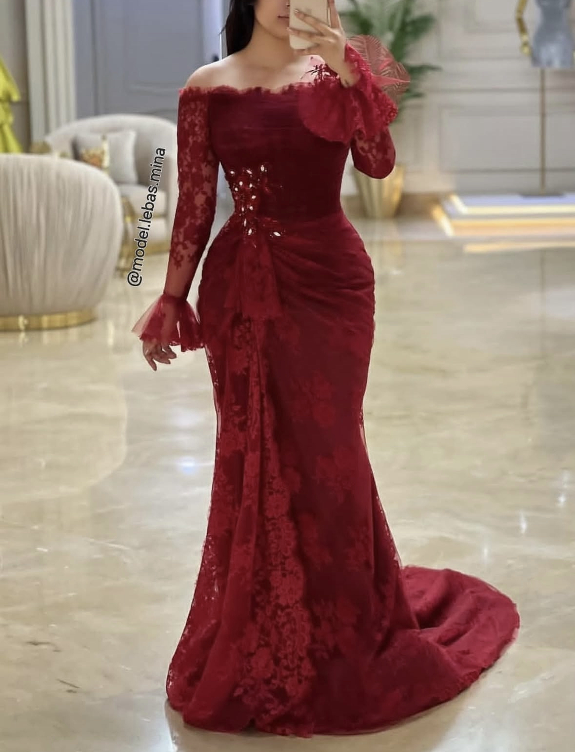 Elegant Aso Ebi Lace Mermaid Evening Dresses Long Sleeve Crystals Beaded Burgundy Prom Formal Occasion Gowns Pleats