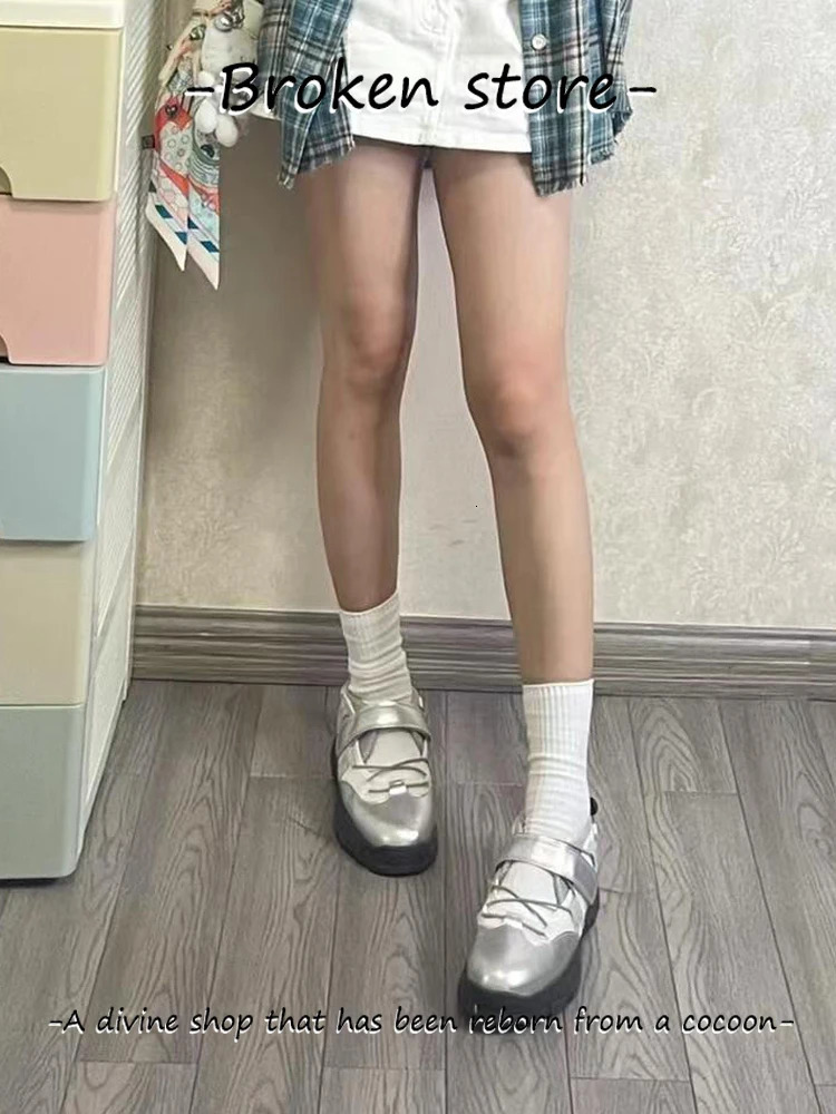 D Home Silver Leather Thi Bot Ballet Function oes Women Retro Mary Jane Casual Sports oes Faionable Slip-On... 250809