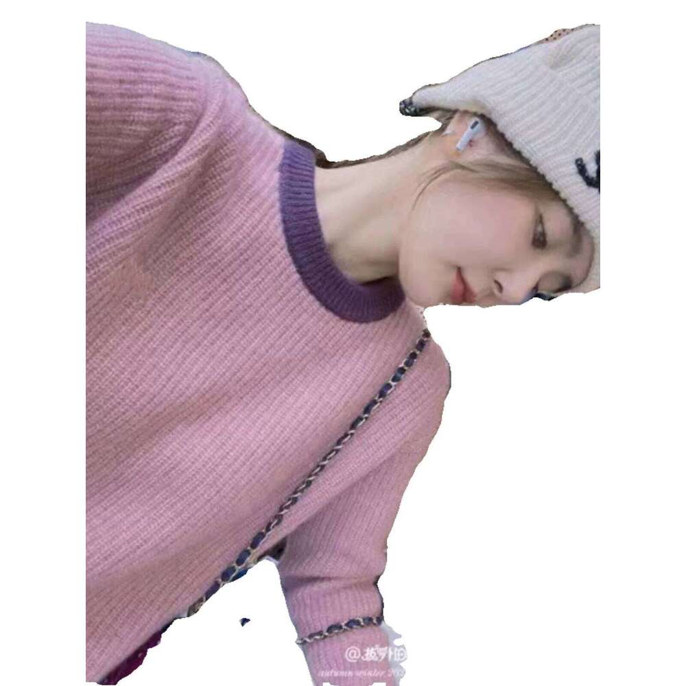 Autumn And Winter Thick Round Neck Cashmere Women's Sweater Matching Color Pit Strip Wool Knitted Bottom Loose Top 20250809