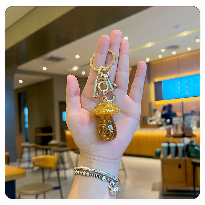 Ins Super Popular Realistic Cute Fat Mushroom High-end Keychain Fashion Pendant Accessories Exquisite Women's Bag Decoration
