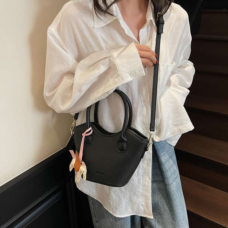 2025 New Designer bag Luxury bag Trendy High-End Small For Women Versatile Fashion Exquisite Crossbody Bag