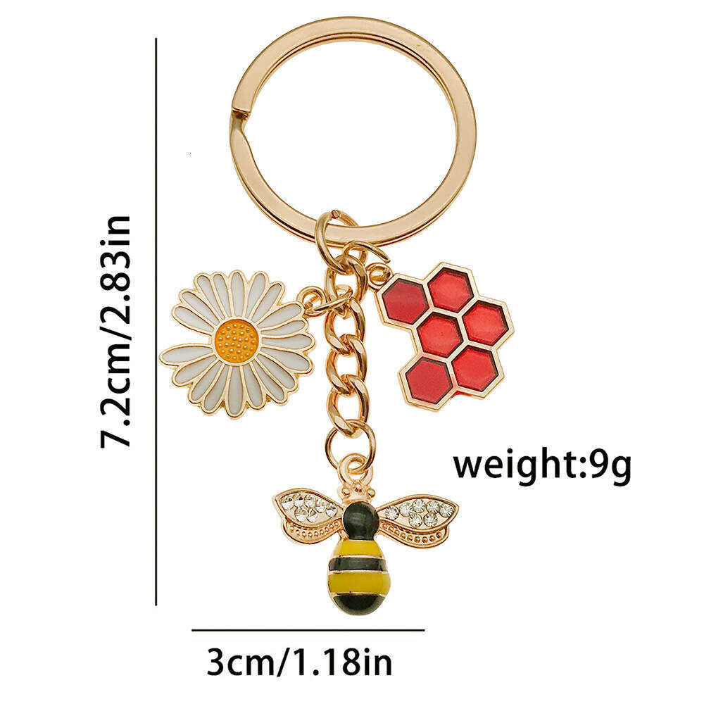 Daisy Little Bee Oil Drop Cute Flower Insect Cartoon Keychain Bag Pendant Car Accessories