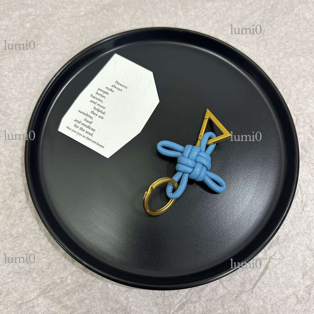 Hot Selling B Brand Same Style Chinese Knot Sheepskin Woven Car Keychain 2025 New Genuine Leather Pendant