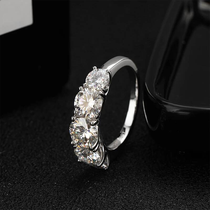 KNOBSPIN 5 Stones 3.6CT D Color Moissanite Rings for Women Sparkling Diamonds with Certificates 925 Sterling Sliver Wedding Ring