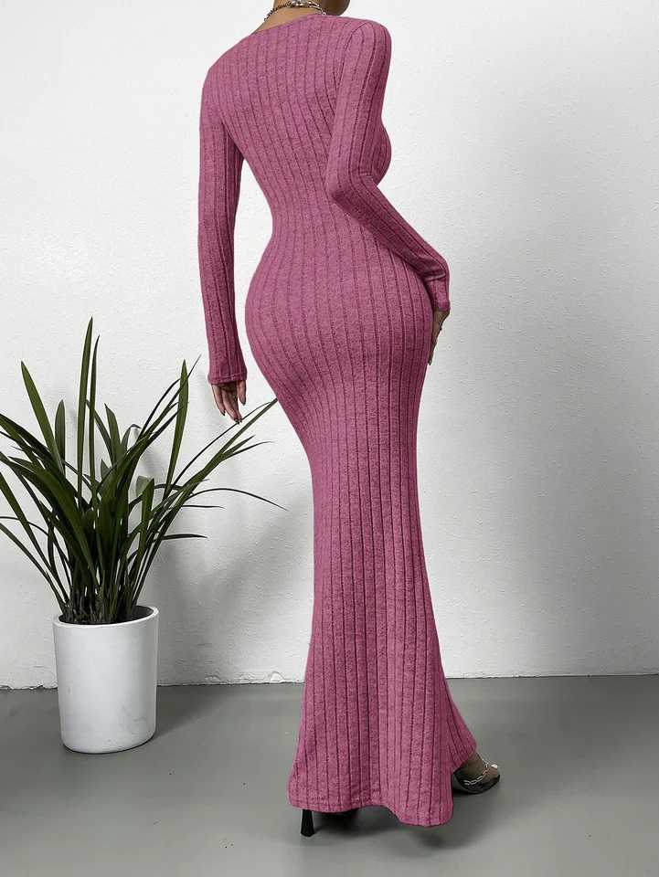 Mature Sexy Fashion New Line Neck Low Cut Solid Color Slim-fit All-match Long-sleeve Dress XJ250814