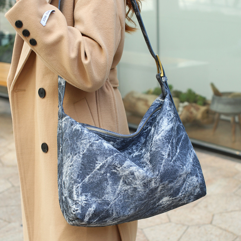 Lazy Style Tie-Dye Denim Gradient Large Capacity Trendy Shoulder Tote Bag Ins