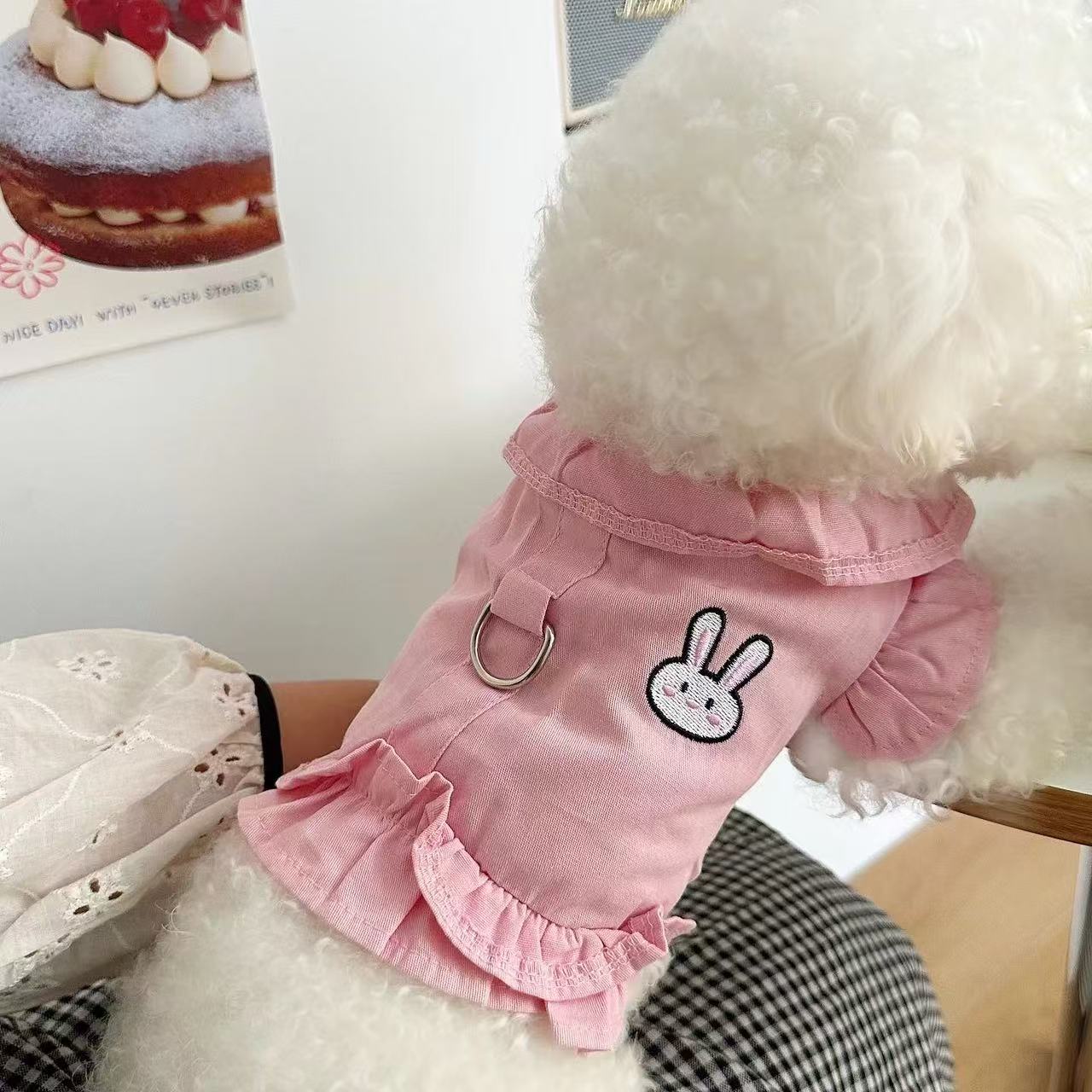 T937 Pet cotton denim chest back skirt Teddy Panda Pomeranian Poodle clothes small dog can hang leash
