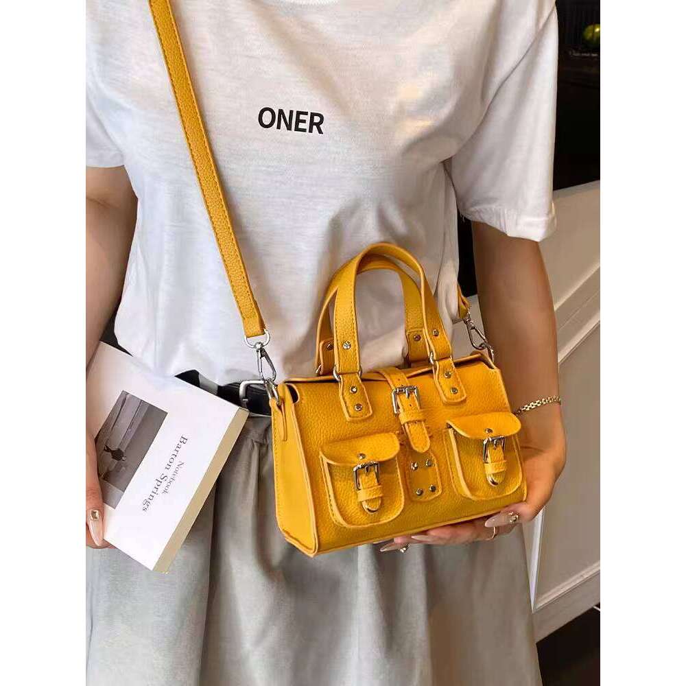 NEW free shipping 2025 New Women's High-Quality Fashion Trendy Handheld Small Square High-Value Stylish Crossbody Bag