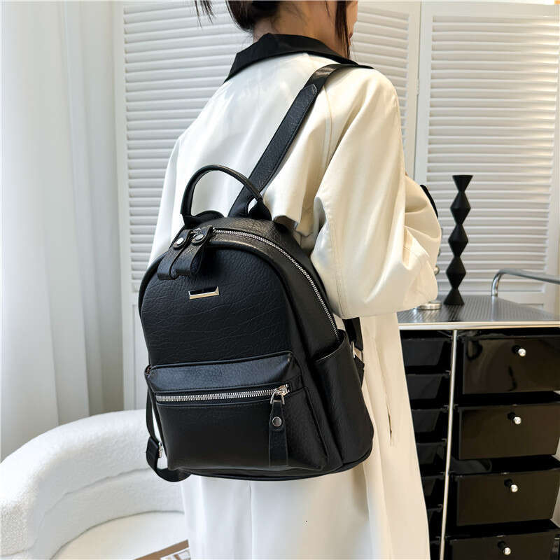 Fashion Versatile Small 2025 New Women's Bags Designer Women Double Shoulder Bag Trendy PU Soft Leather Commuting Tote Travel Backpack for
