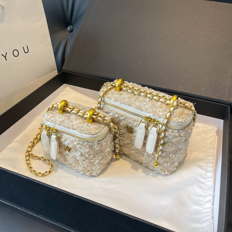 Wool Fashion Women's Shoulder Crossbody Bag Free Shipping Designer New Luxury Mini Handbag Autumn And Winter Casual Chain Casual Makeup Bag