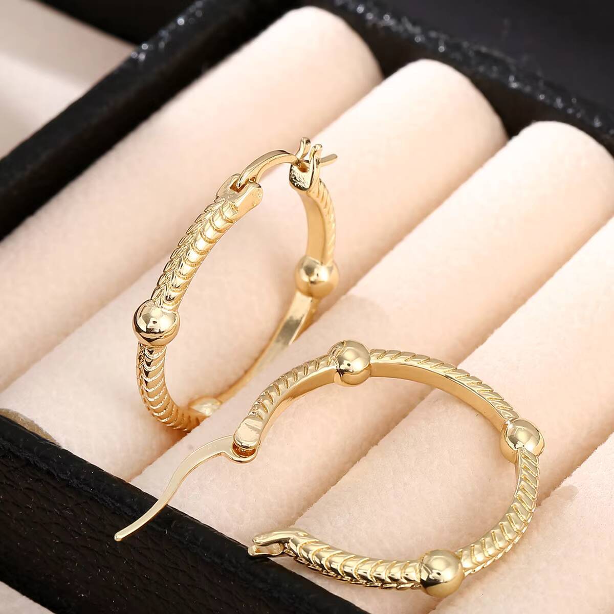 FCJ Elegant Geometric Round Large Fashionable Earrings