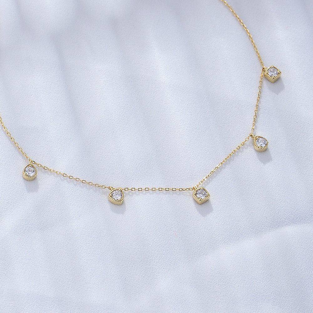 Pure Sier Simple Versatile Zircon Collarbone Chain INS Geometric Small Square Inlaid Dia Pendant Necklace