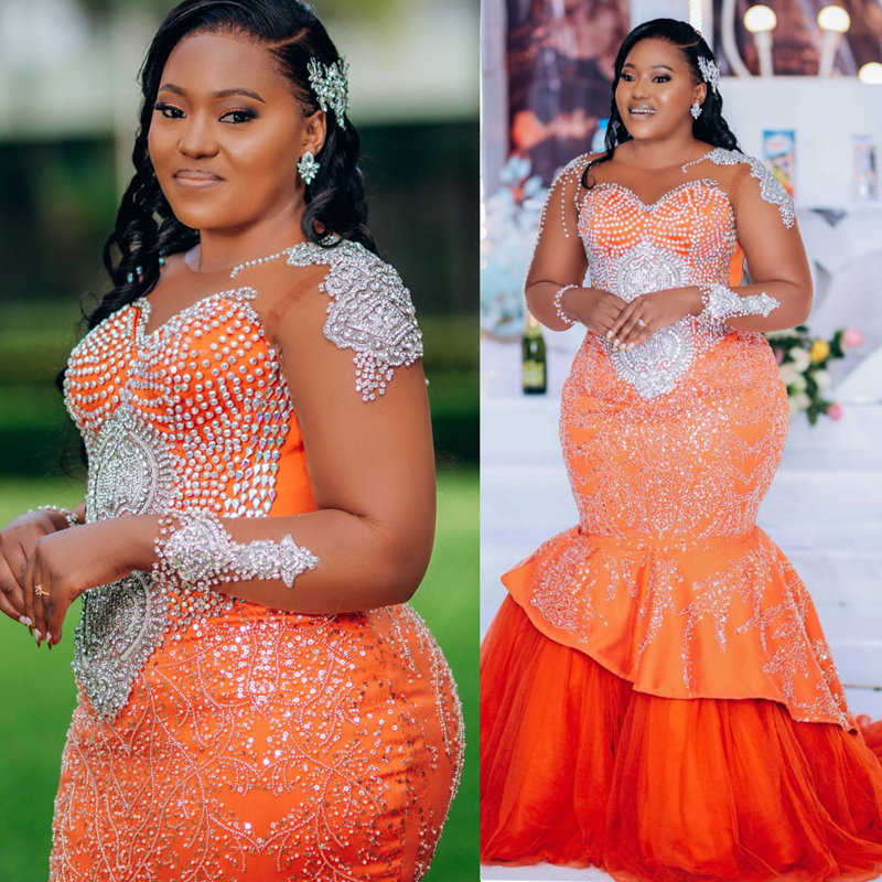 Plus Size Orange Prom Dress 2025 Evening Dresses For Special Occasions Sheer Neck Beaded Lace Crystals Tiered Tulle Birthday Dress Second Reception Go