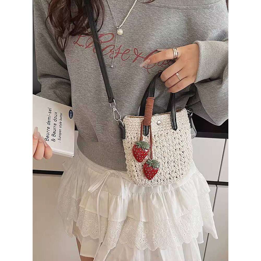free shipping Vacation Casual Beach for Women Summer New High-end Woven Phone Bucket Bag