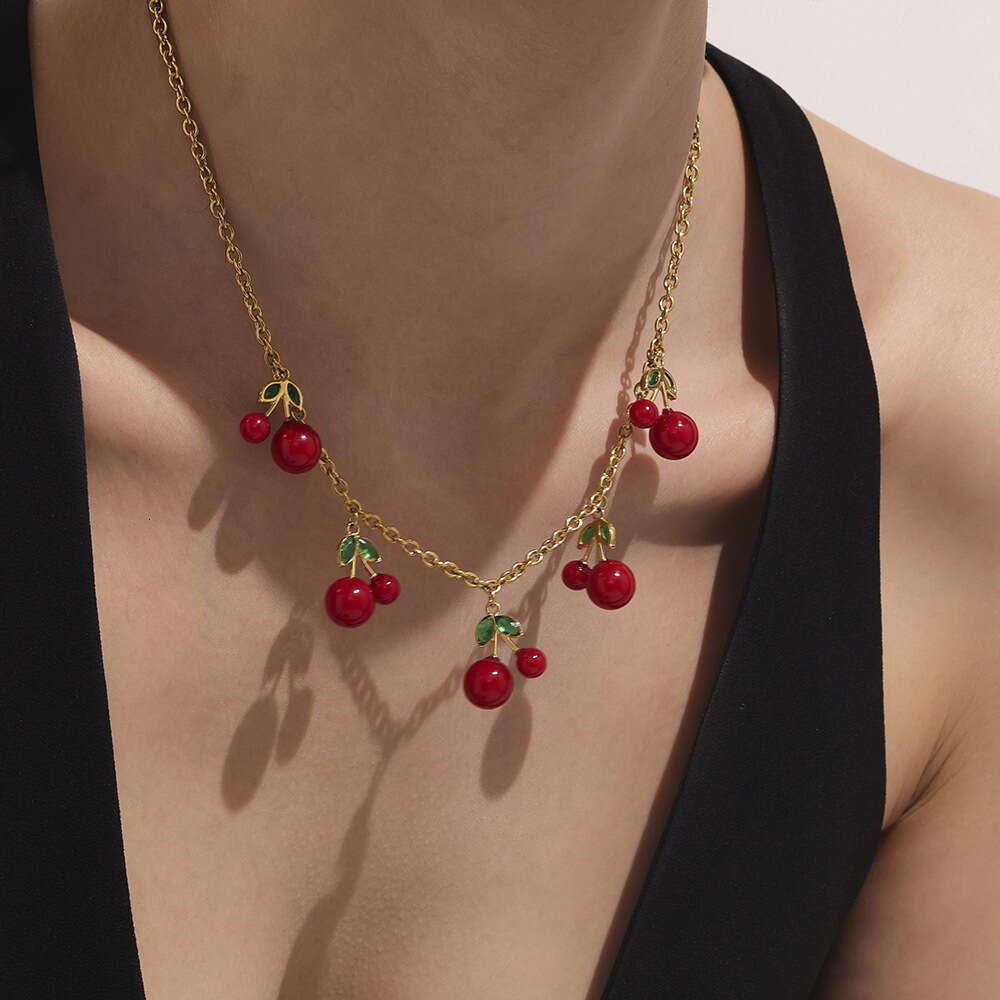 Xinyixin New Cherry Pendant Necklace Bracelet Set Stainless Steel Gold Plated Versatile Jewelry